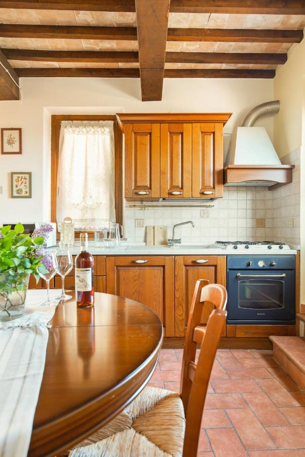 Noi2Vacanze Fortino D'Amore Contignano Esterno foto