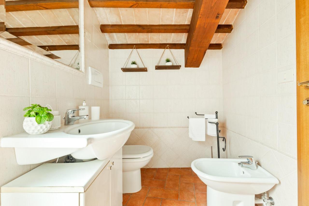 Noi2Vacanze Fortino D'Amore Contignano Esterno foto