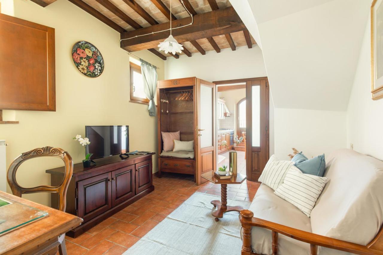 Noi2Vacanze Fortino D'Amore Contignano Esterno foto